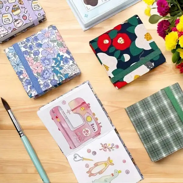 BowLift | Mobile Watercolor Paint Box Set with 24 Colors 2