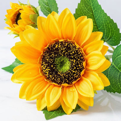 Rechargeable Sunflower LED Night Light | Aesthetic Floral Desk Lamp